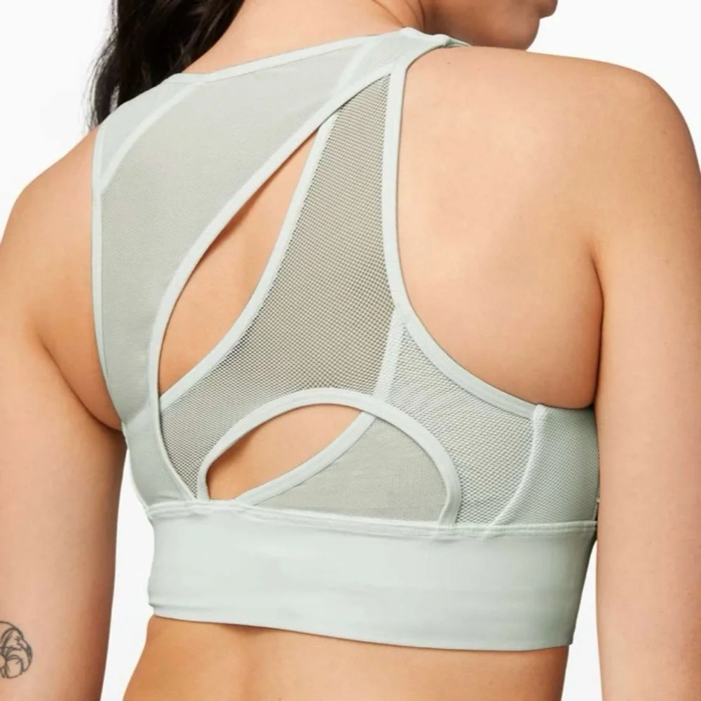 LULULEMON Island Mist Green Set Challenger Active High Neck‎ Training Bra Size 8